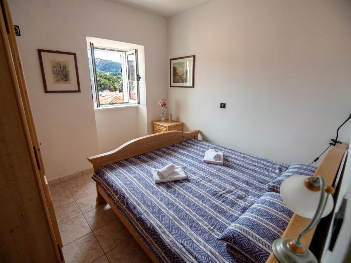 Luise - Four Towers Apartments Rab Town Esterno foto